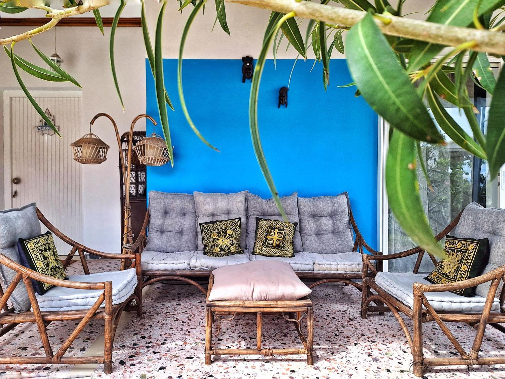 Lemami Seafront Bungalows Kávos Quarto foto